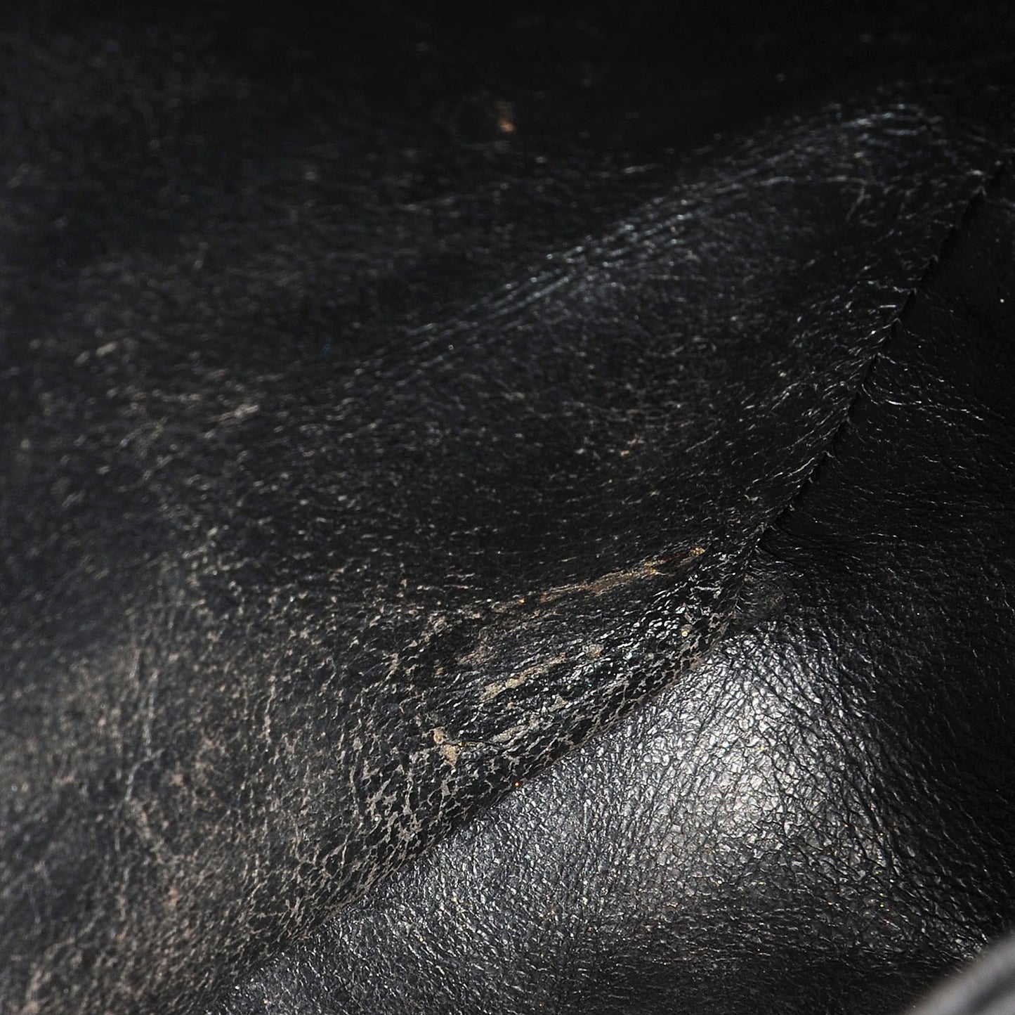 Caviar Quilted 2.55 Reissue 225 Flap Black