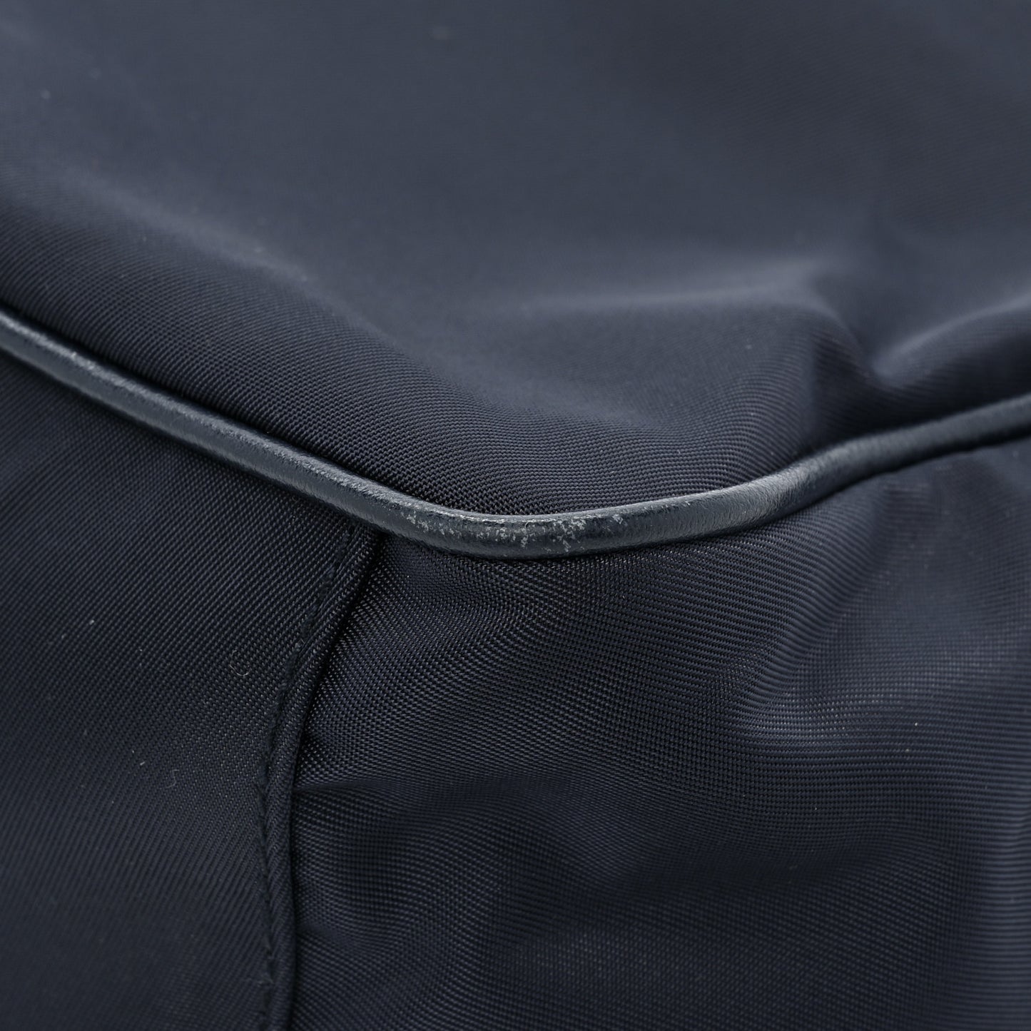 Tessuto Nylon Soft Calf Camera Bag Baltico