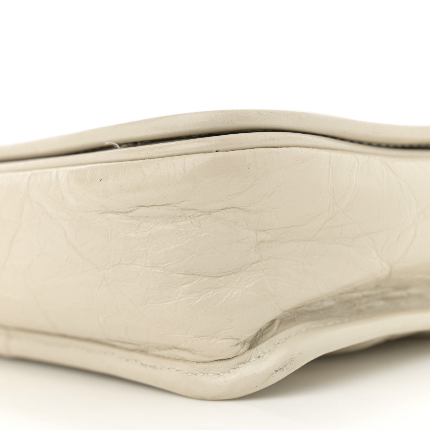 Saint Laurent Crinkled Calfskin Matelasse Monogram Niki Chain Wallet Crema Soft 10 of 15