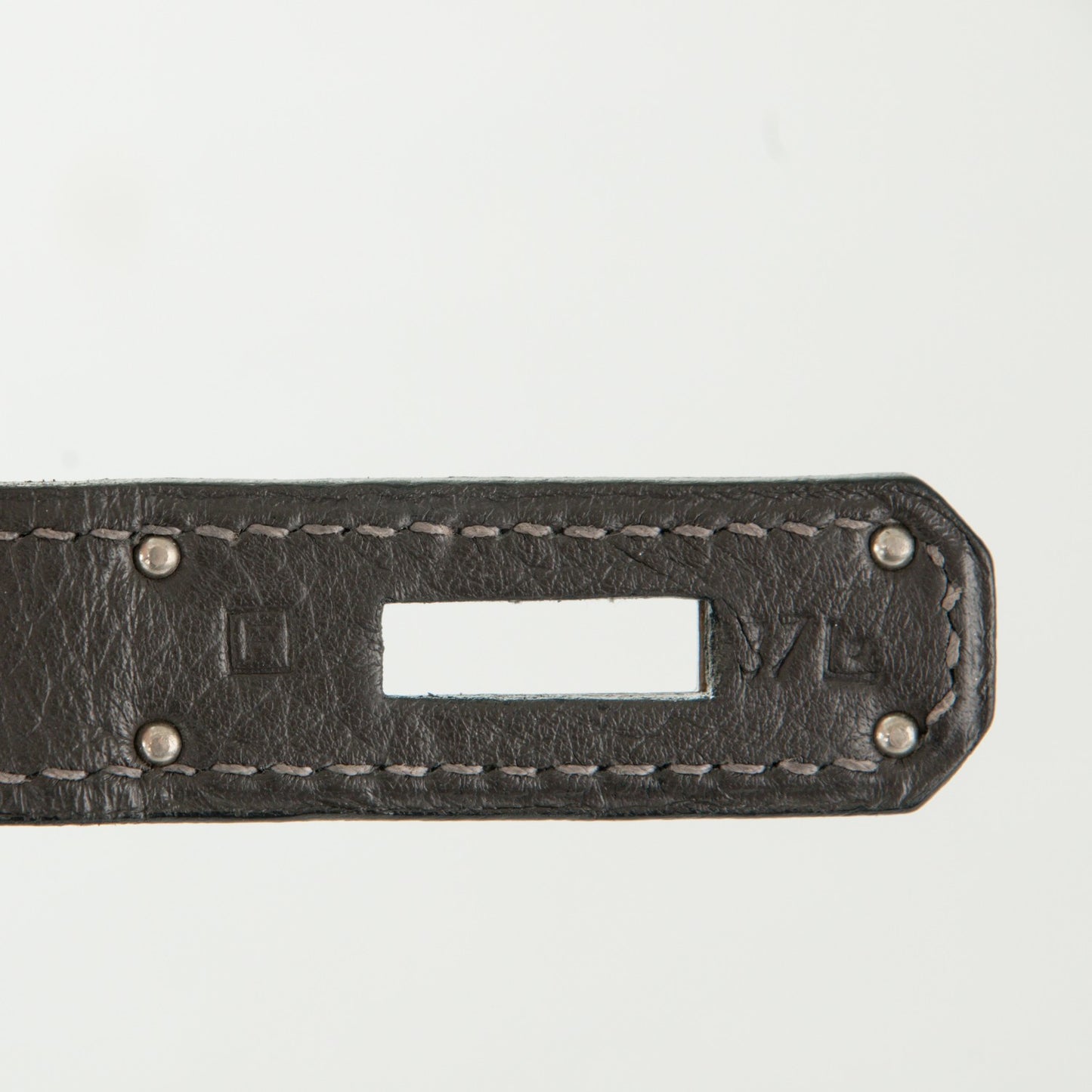 Taurillon Clemence Kelly Retourne 35 Graphite