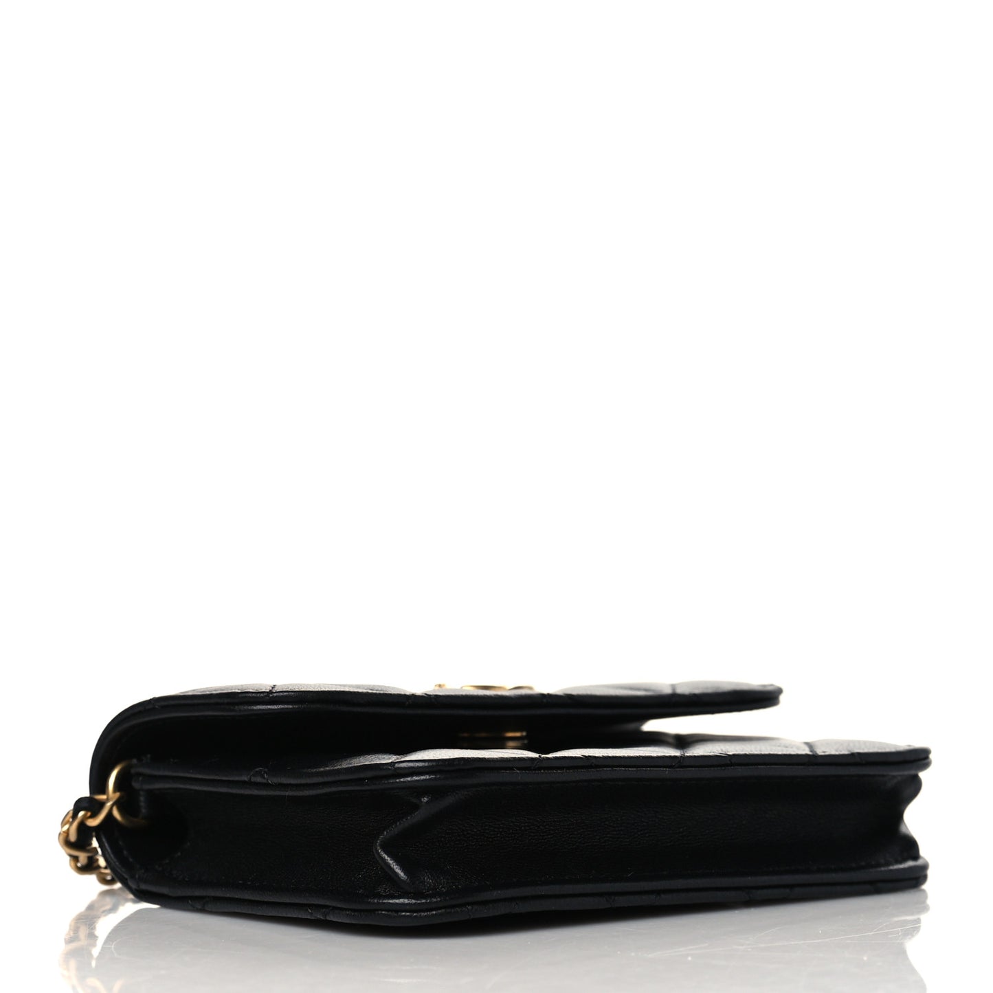 Lambskin Quilted Pearl Crush Clutch With Chain Black