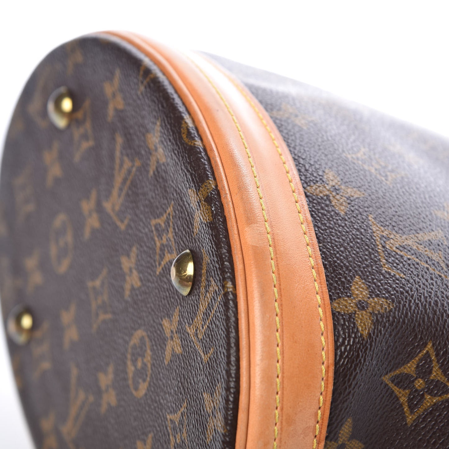 Monogram Petit Bucket 23