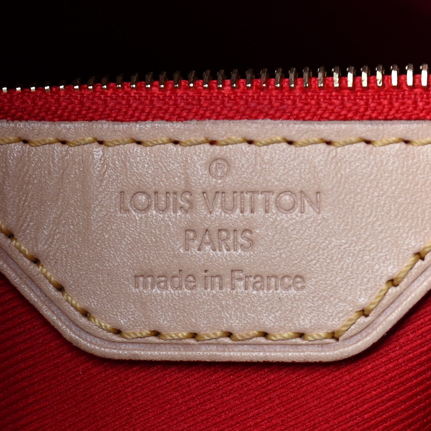 Monogram Carry It