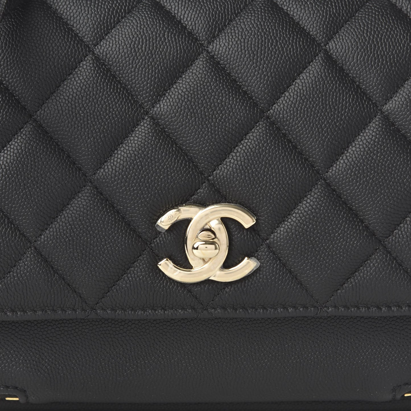 Caviar Quilted Medium Business Affinity Flap Black