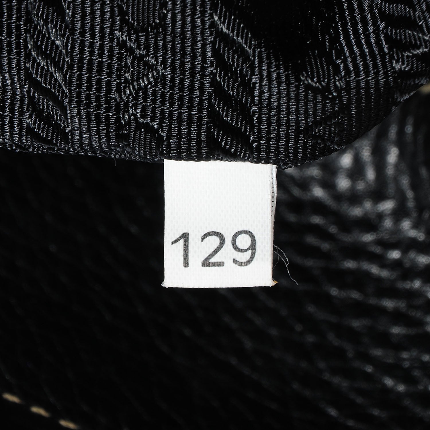 Prada Vitello Daino Shoulder Bag Nero Black 7 of 9