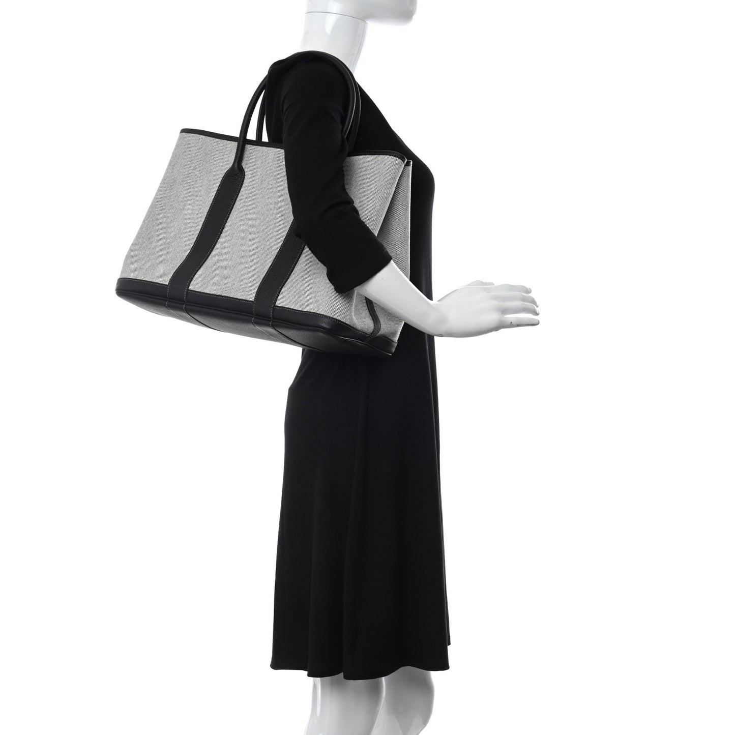 Toile Buffle Skipper Garden Party 36 MM Tote Black