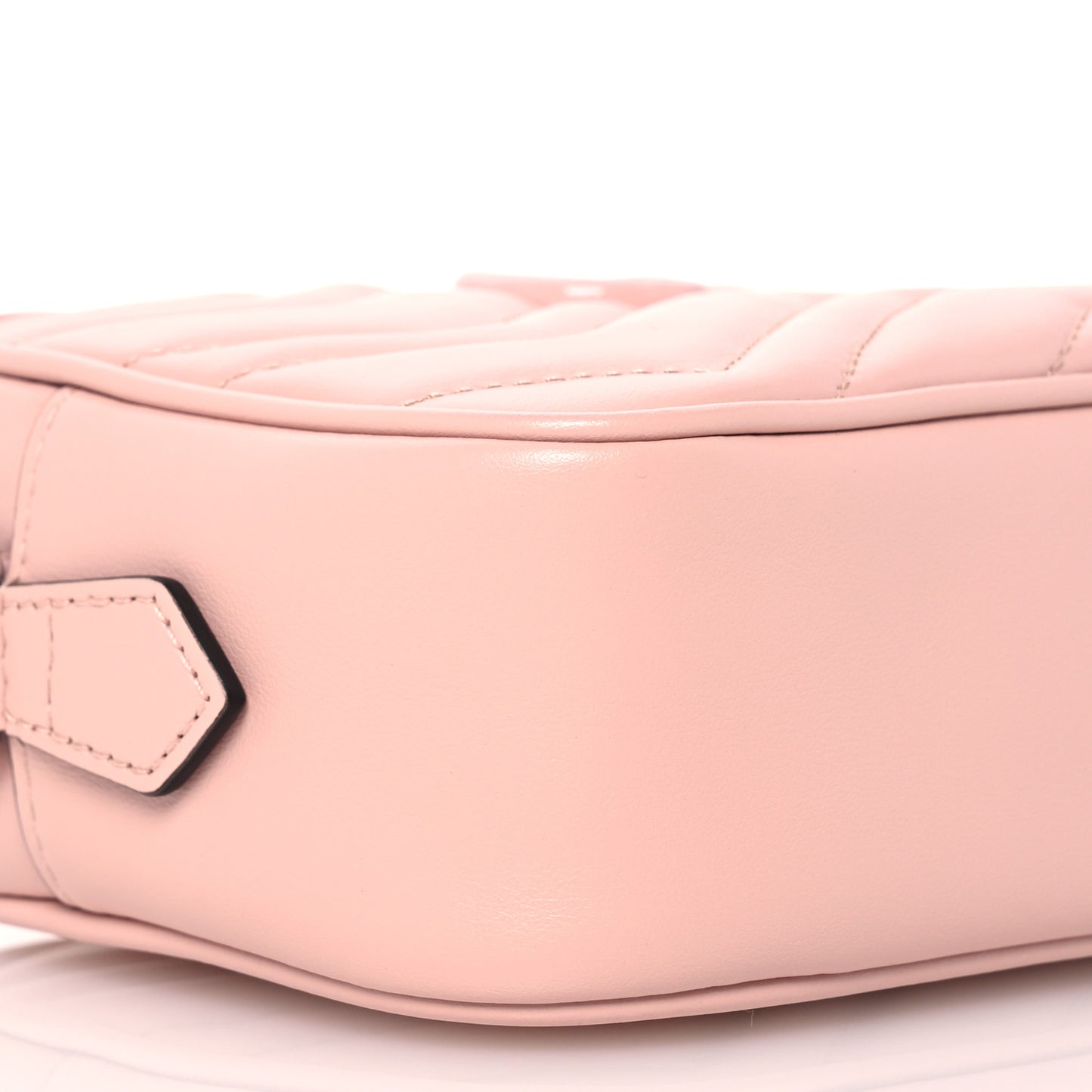 Calfskin Matelasse Monochrome Mini GG Marmont Chain Shoulder Bag Perfect Pink