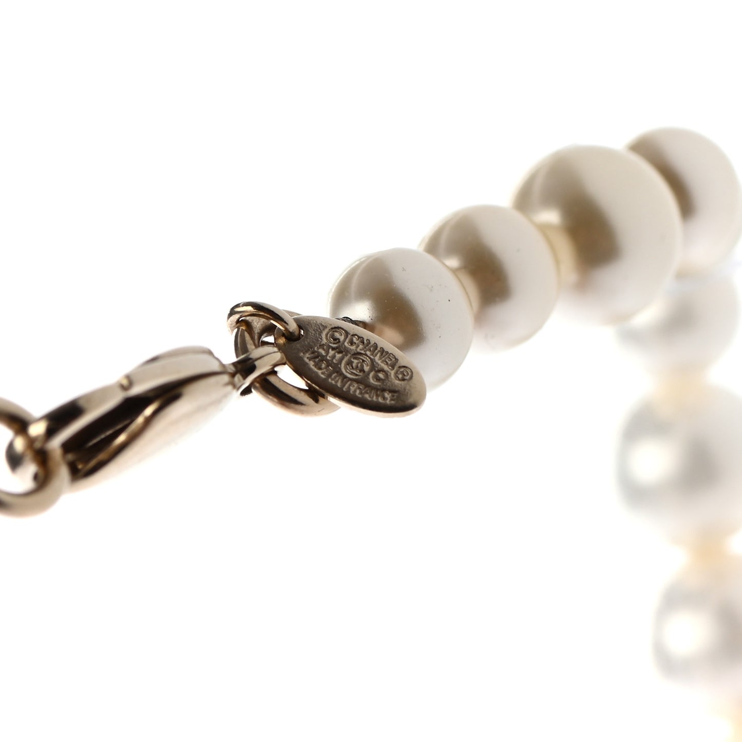 Graduated Pearl CC Long Necklace Gold