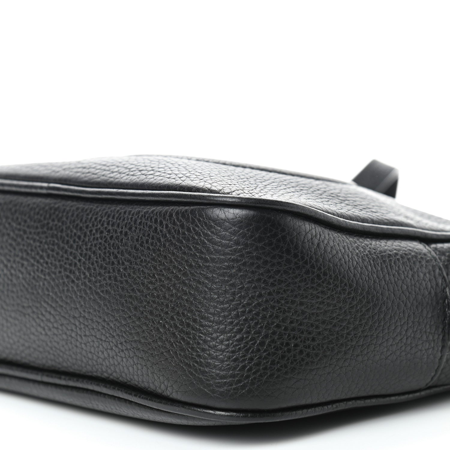 Gucci Pebbled Calfskin Small Soho Disco Bag Black 5 of 9