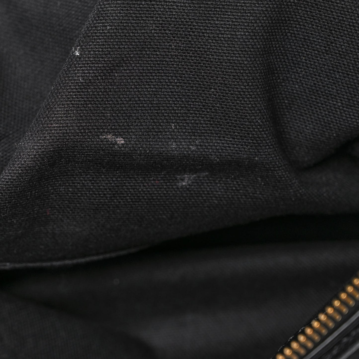 Grainy Calfskin Padlock Skull Clutch Black