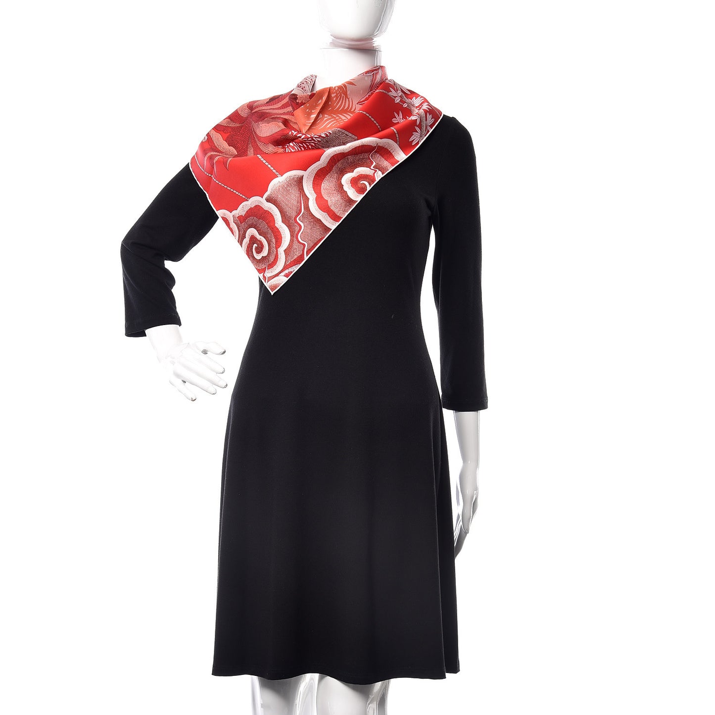 Silk Acte III Scene I La Clairiere Scarf 90 Rouge Rose Blanc
