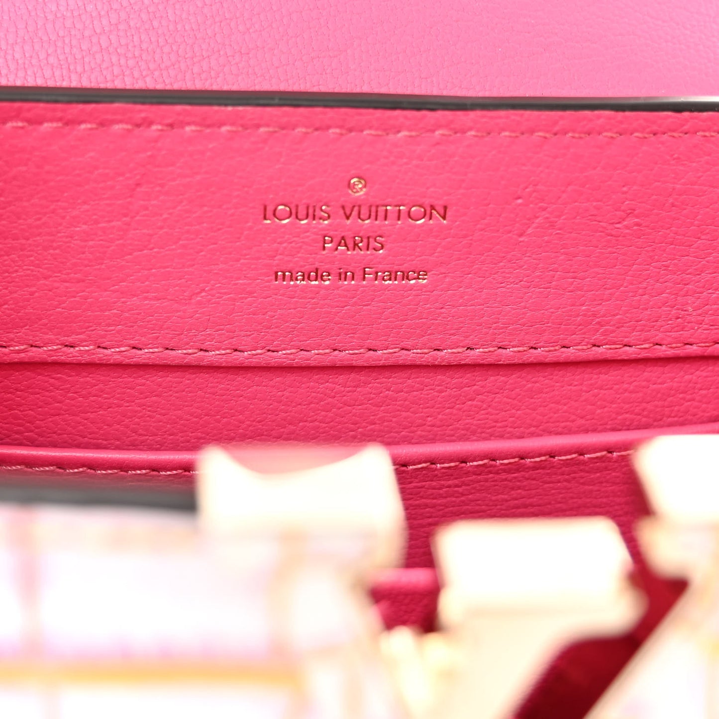 Crocodile Mini Capucines Sahara Rose