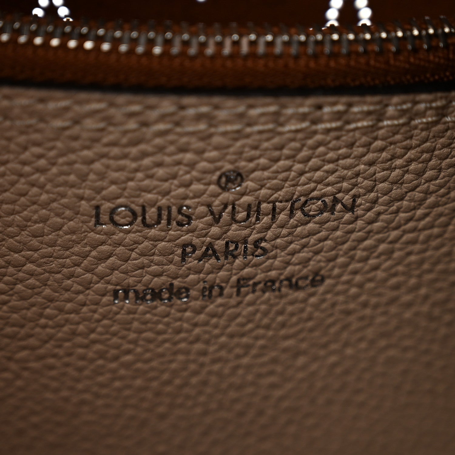 Louis Vuitton Mahina Carmel Hobo Creme 6 of 12
