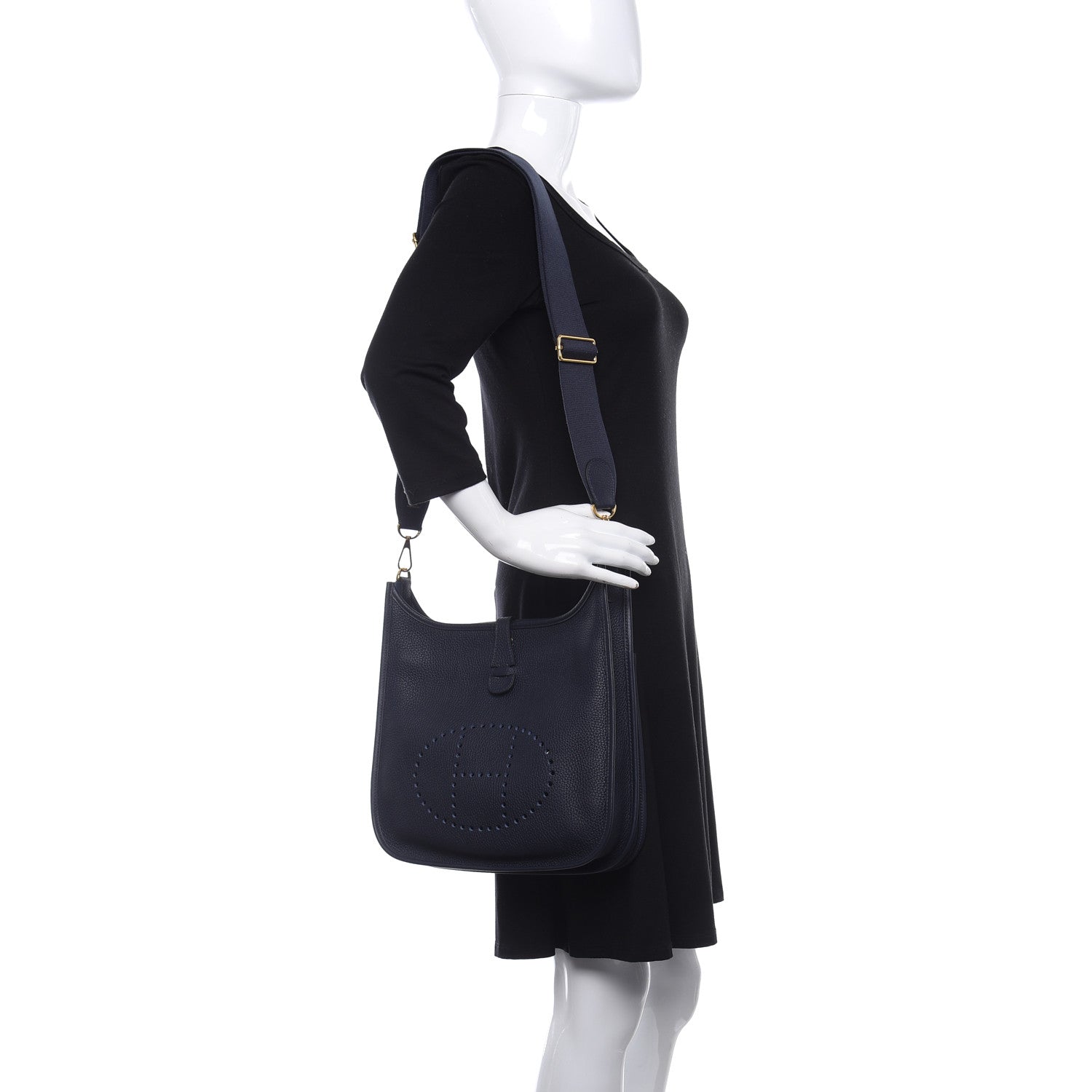 Hermes Taurillon Clemence Evelyne III PM Bleu Nuit 2 of 11