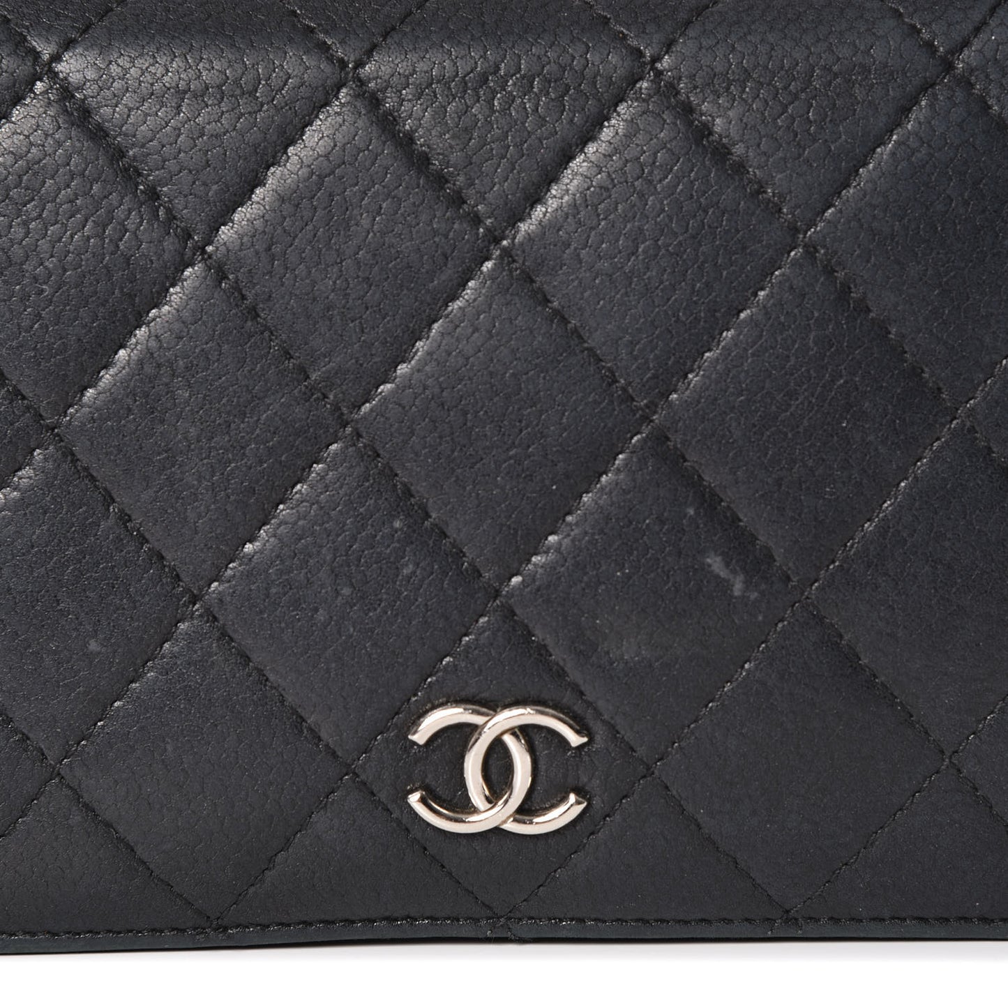 Caviar Calfskin Quilted Yen Wallet Black
