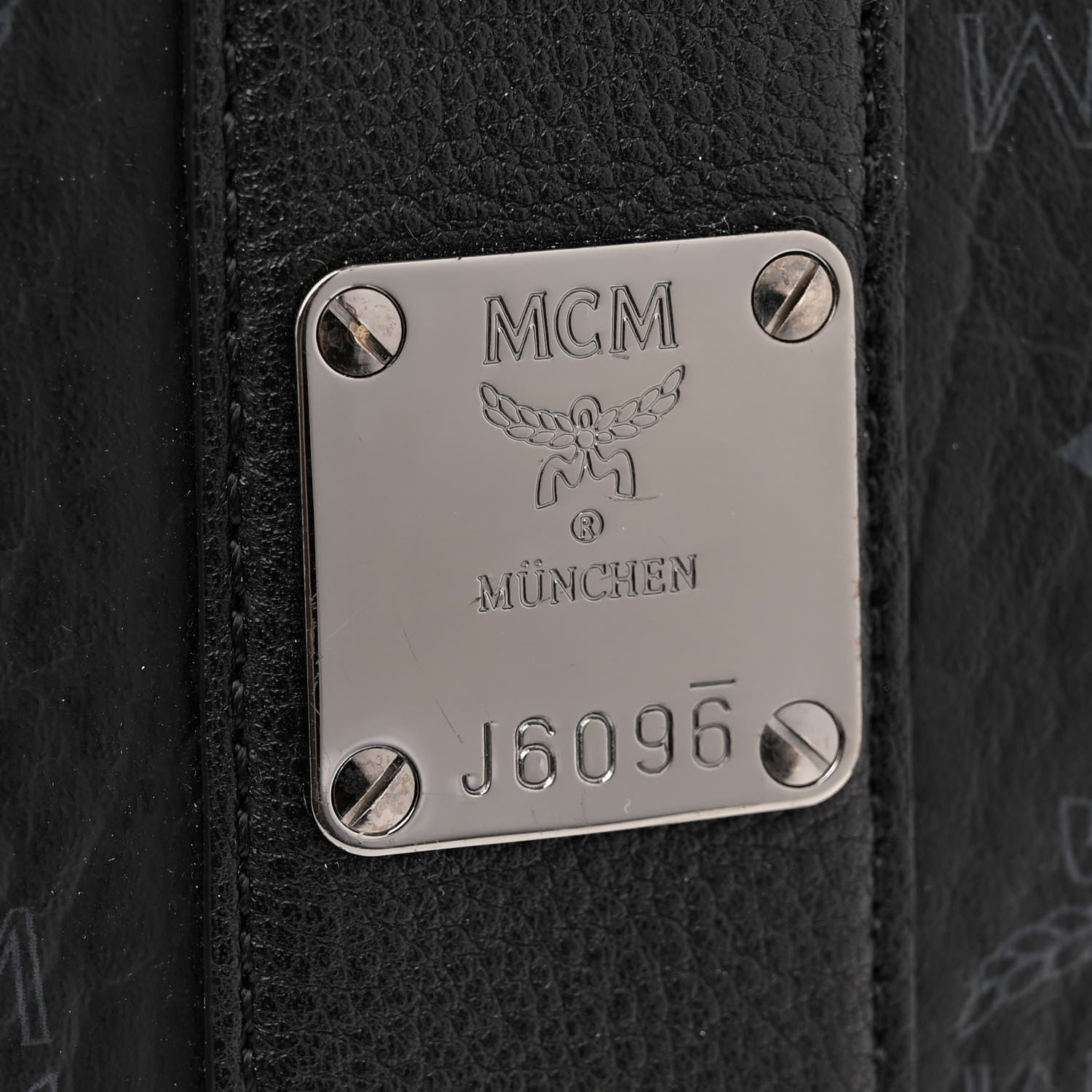 MCM Visetos Medium Liz Reversible Shopper Tote Black 9 of 18