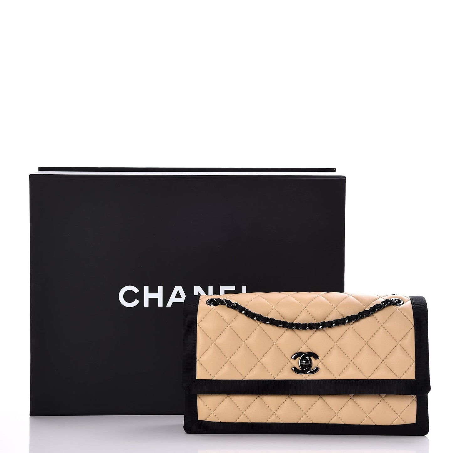 Lambskin Grosgrain Quilted Flap Beige Black