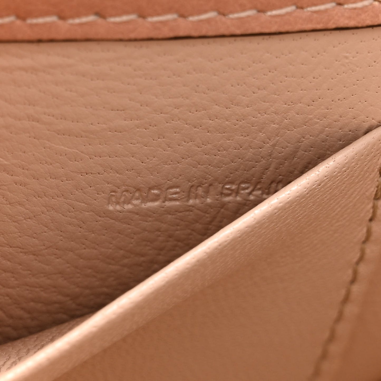 Calfskin Small Nile Bracelet Minaudiere Bag Biscotti Beige