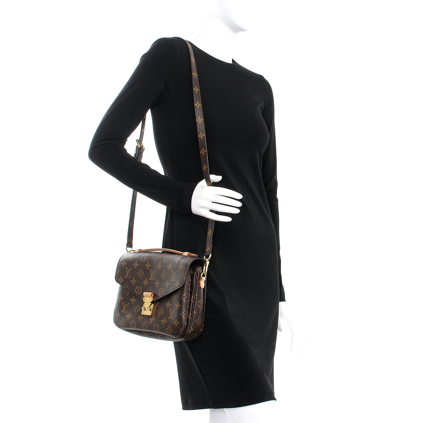 Monogram Pochette Metis