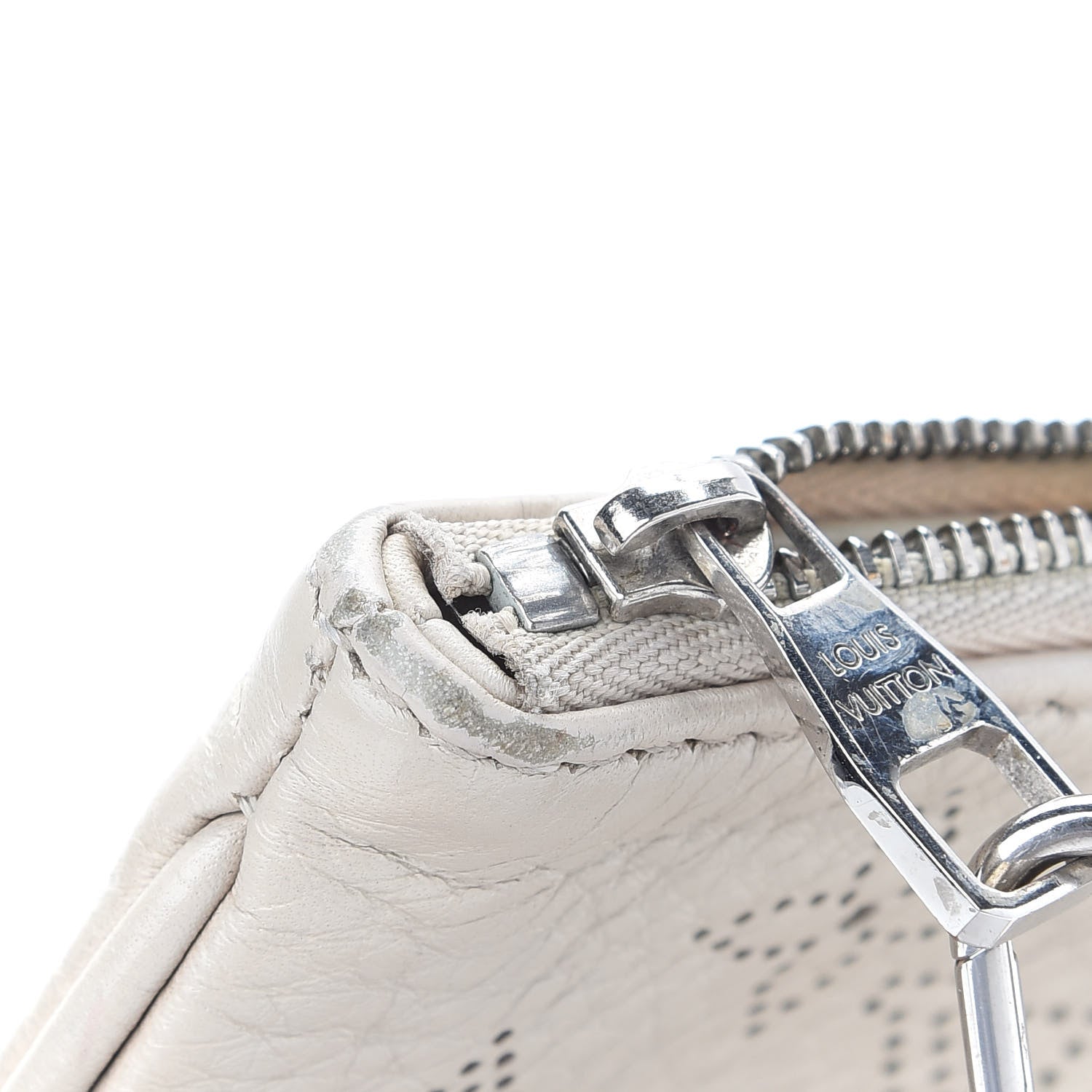 Louis Vuitton Mahina Selene PM Ivory 21 of 22