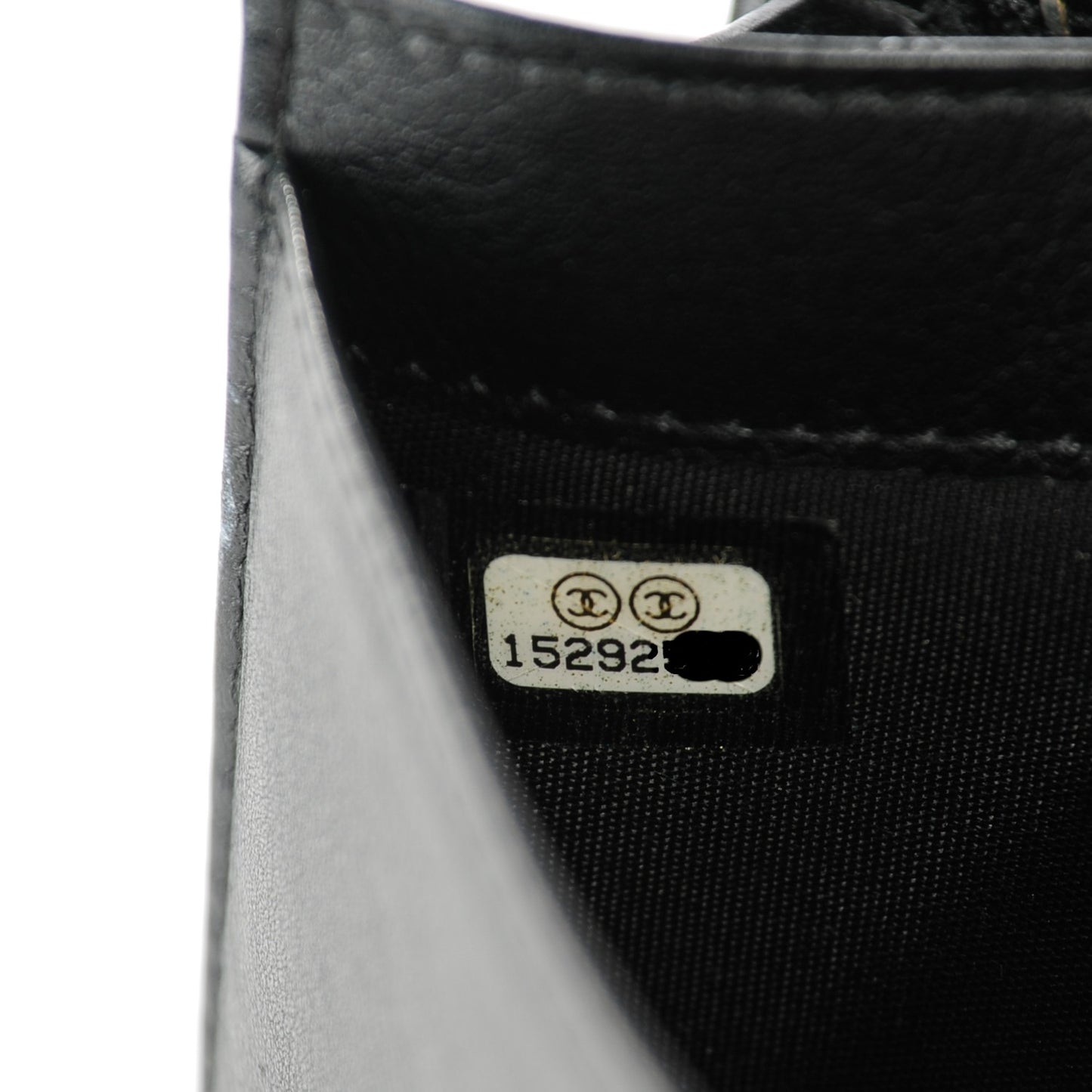 Patent Quilted Brilliant Yen Wallet Black