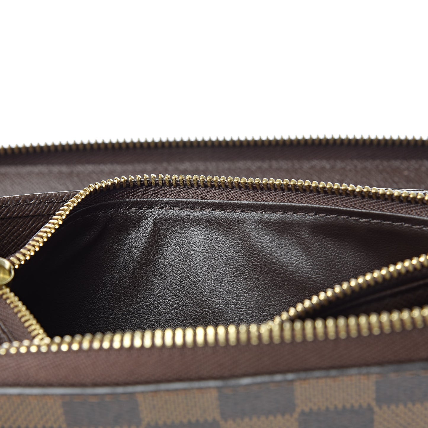 Damier Ebene Zippy Organizer Wallet
