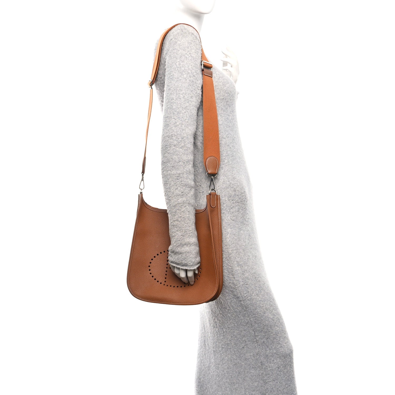 Hermes Taurillon Clemence Evelyne III PM Gold 2 of 11