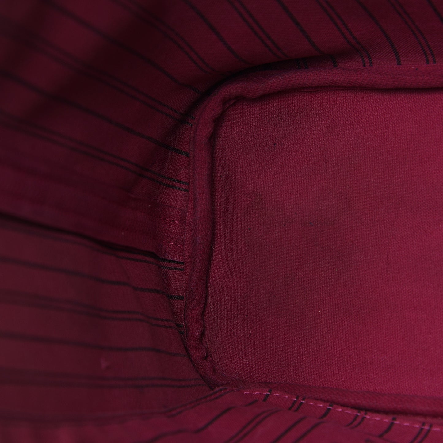 Monogram Neo Neverfull PM Fuchsia