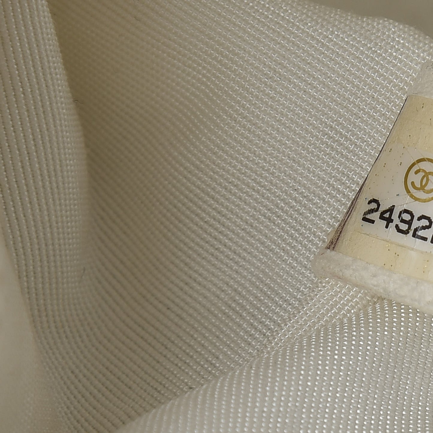 Lambskin Chevron Quilted Medium Boy Flap Ivory
