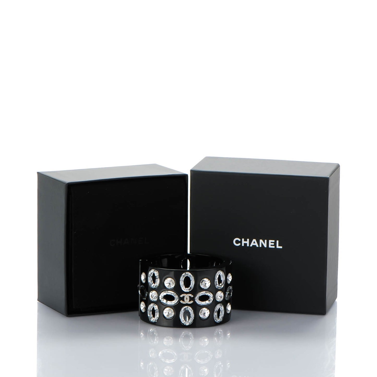 Resin Crystal CC Cuff Black