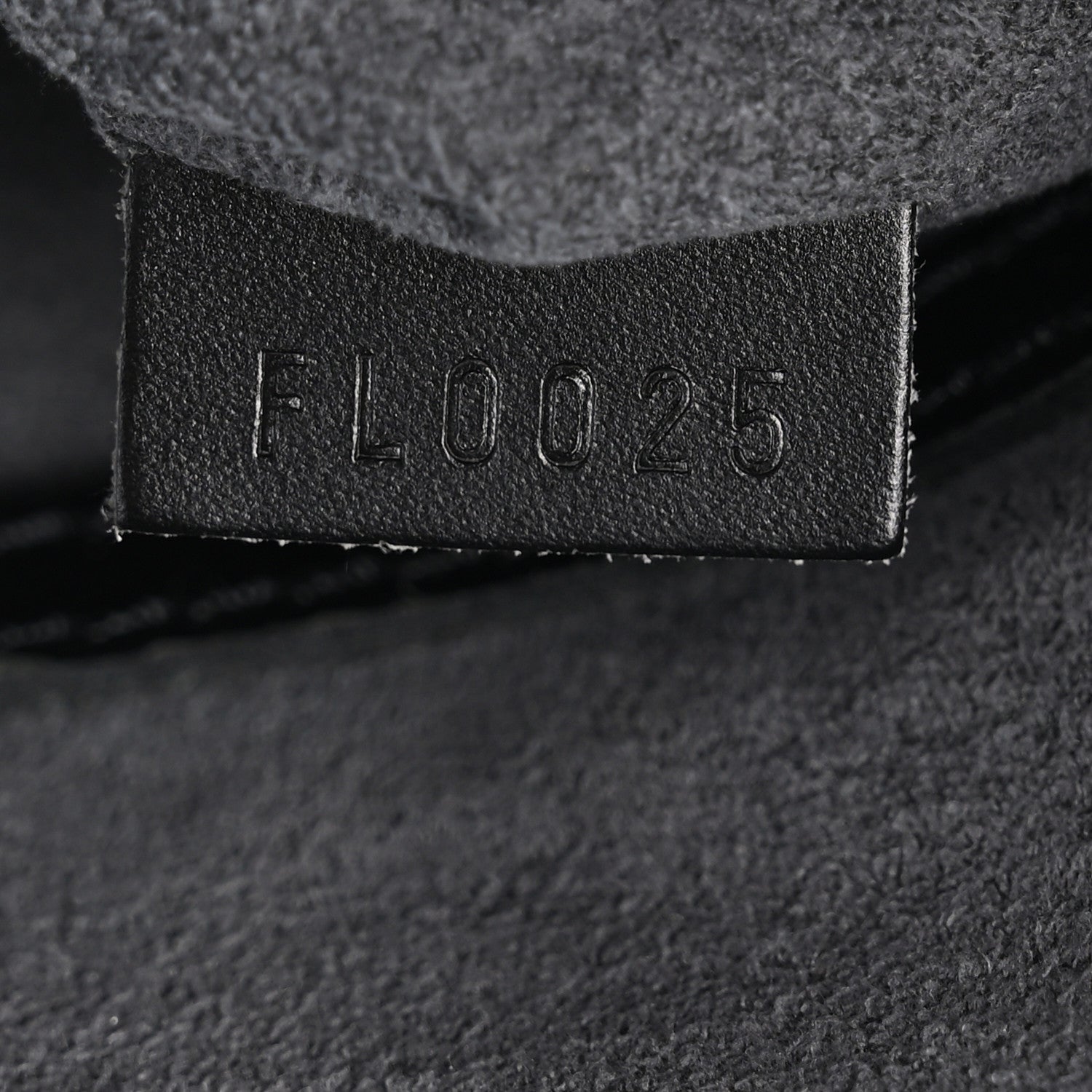 Louis Vuitton Epi Alma PM Black 7 of 13