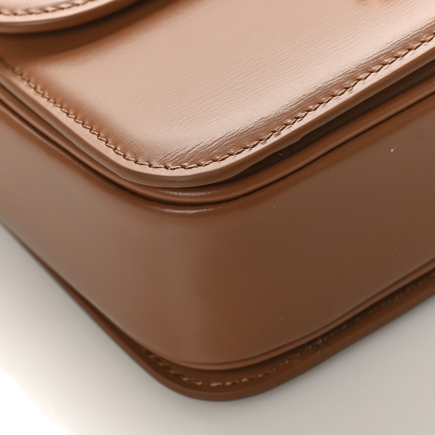 Shiny Calfskin Teen Triomphe Bronze