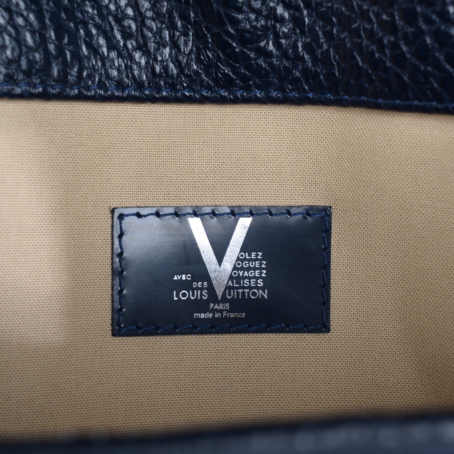 Louis Vuitton Vail Blanket Cabas 6 of 7