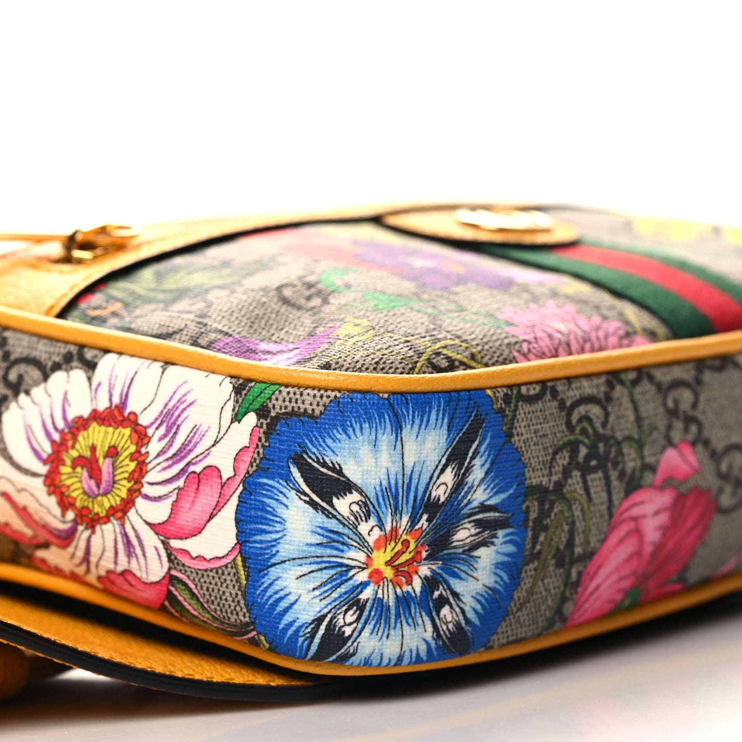 GG Supreme Monogram Flora Medium Ophidia Belt Bag Beige Multicolor Crop