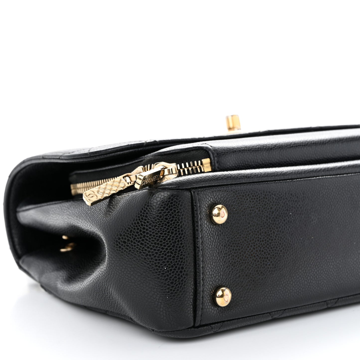 Caviar Quilted Medium Business Affinity Flap Black