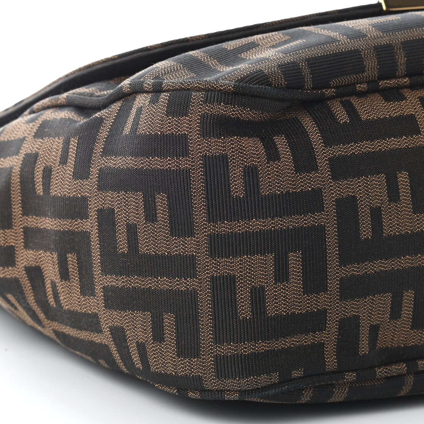 Zucca Vitello Artic Messenger Bag Tobacco Castagna