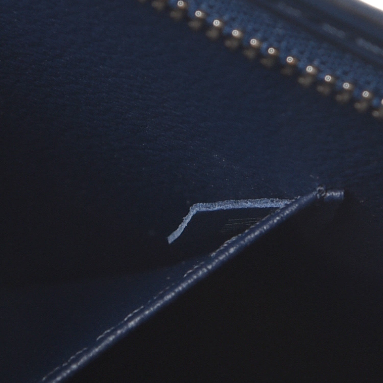 Louis Vuitton Epi Toiletry Pouch 26 Indigo 7 of 8