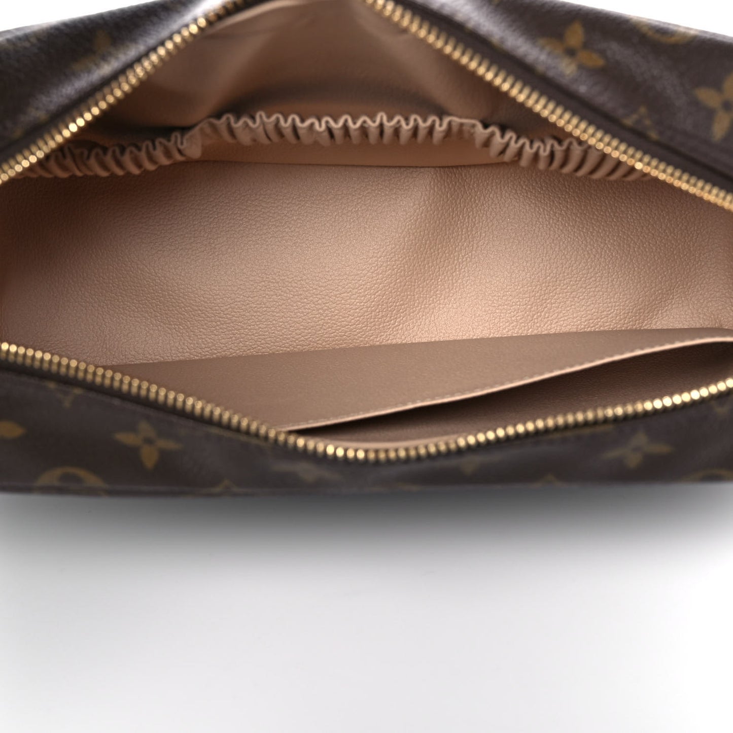 Monogram Trousse Toilette 28