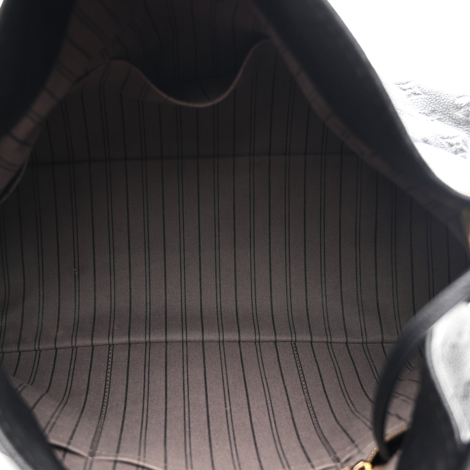 Louis Vuitton Empreinte Artsy MM Black 5 of 11