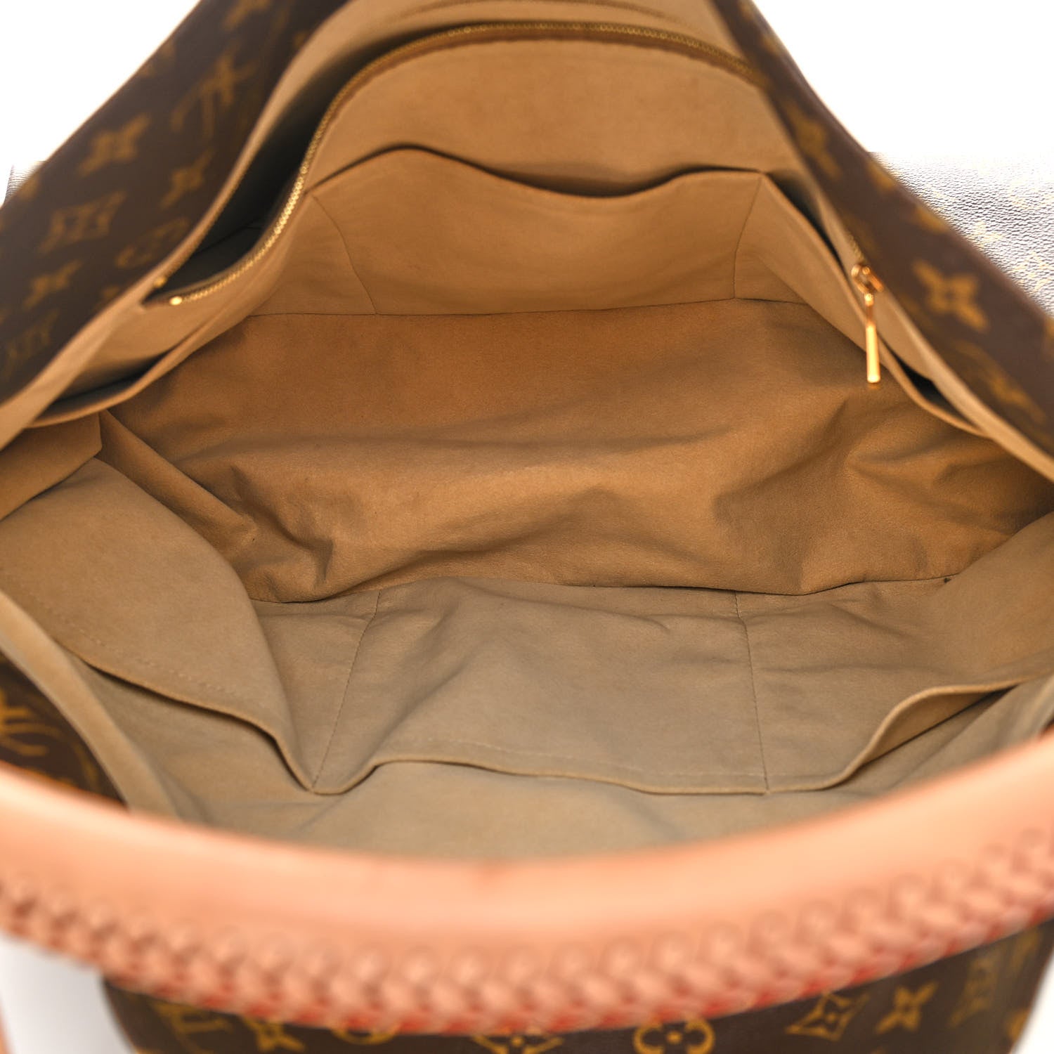 Louis Vuitton Monogram Artsy GM 5 of 9