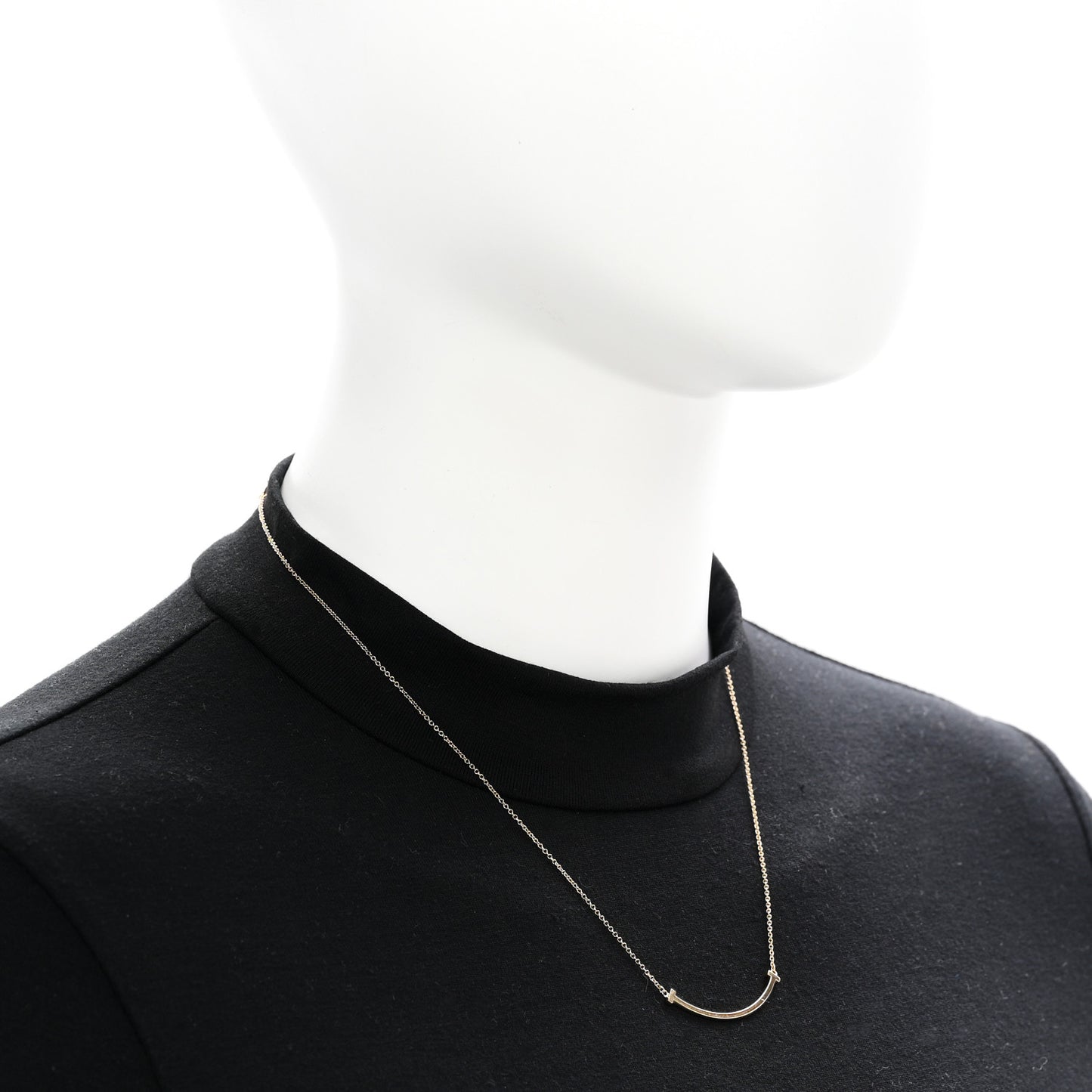18K Yellow Gold Small T Smile Pendant Necklace