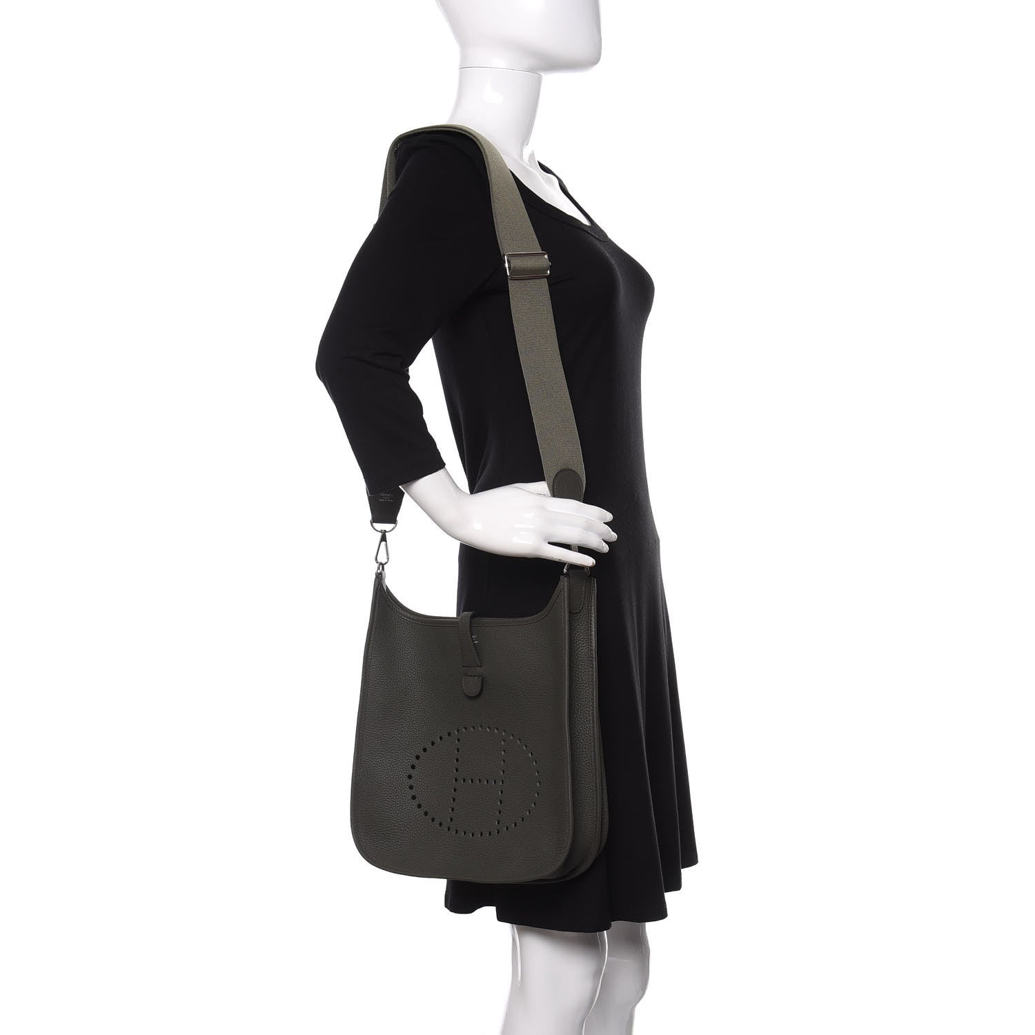 Hermes Taurillon Clemence Evelyne III PM Vert de Gris 2 of 10