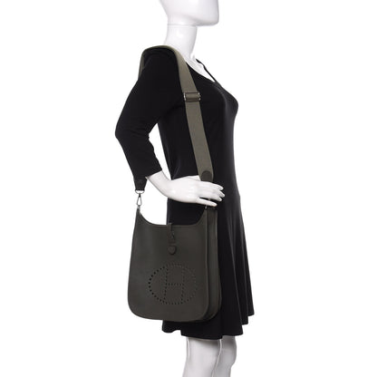 Hermes Taurillon Clemence Evelyne III PM Vert de Gris 2 of 10