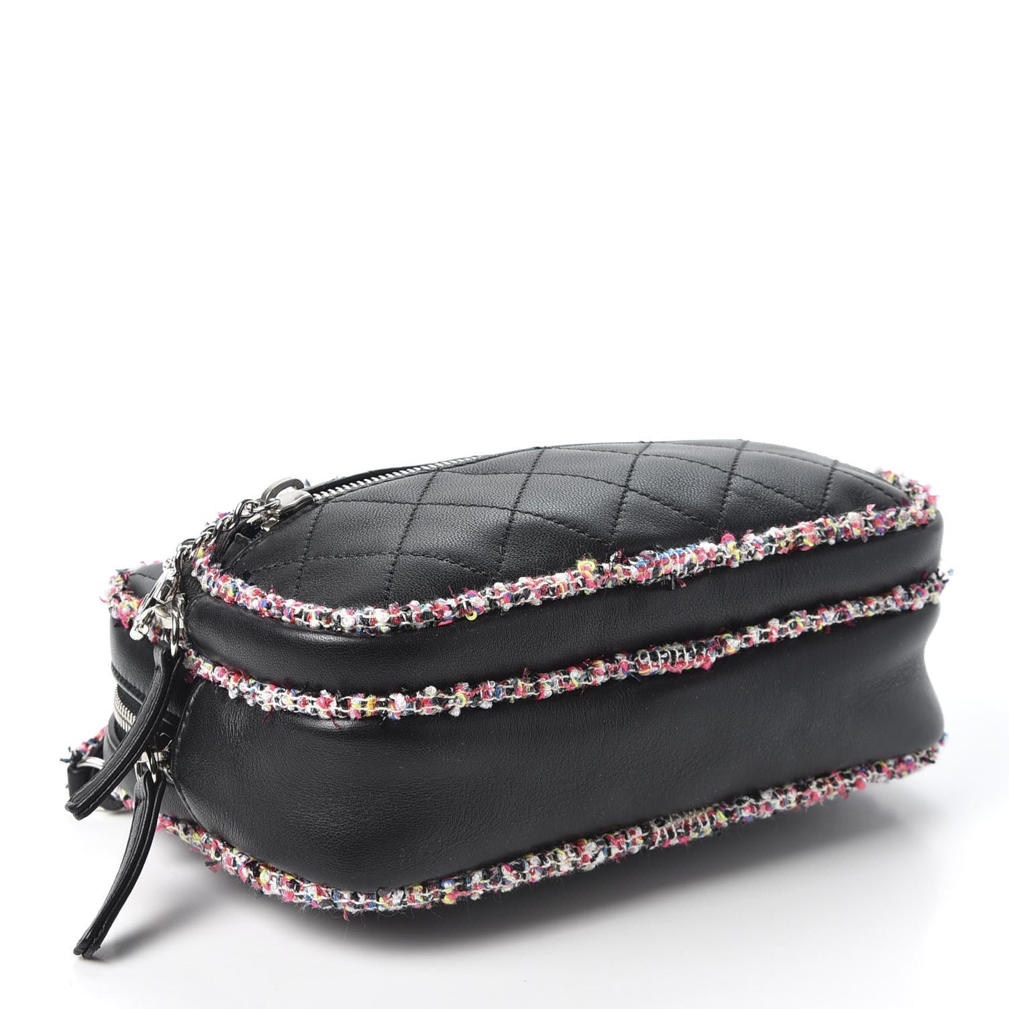 Lambskin Quilted Tweed Elegant Trim Front Zip Camera Case Black