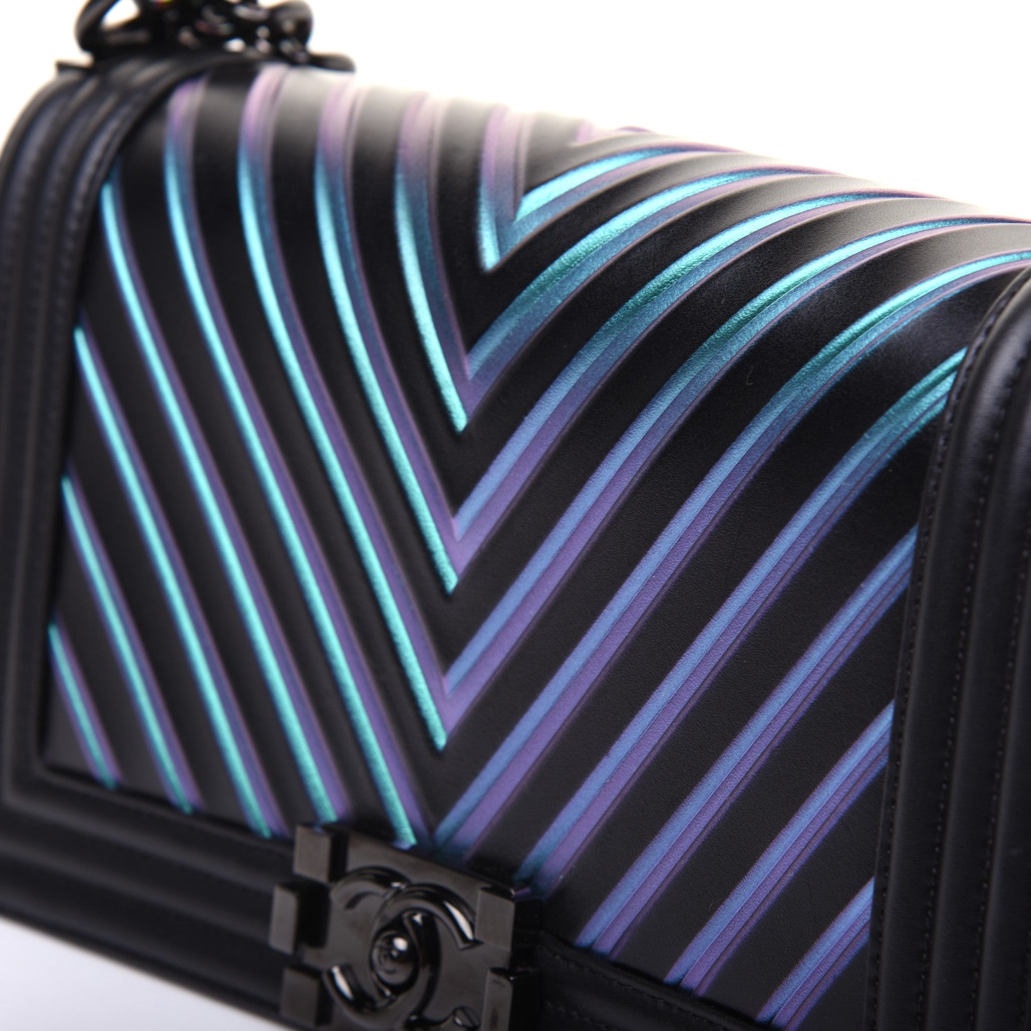 Chanel Calfskin Painted Chevron Embossed Medium Boy Flap Black 19 of 24