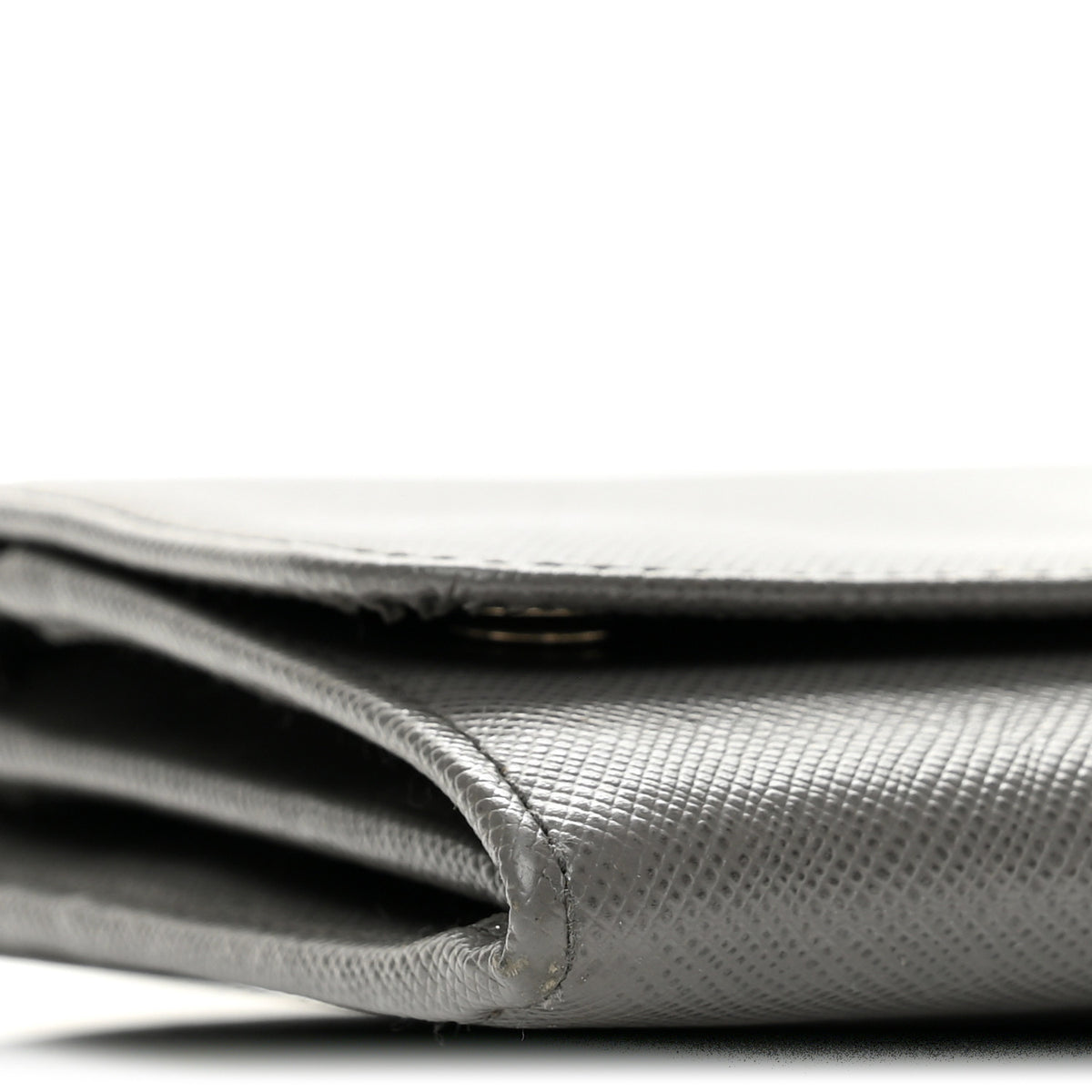 Saffiano Metal Oro Chain Wallet Marmo