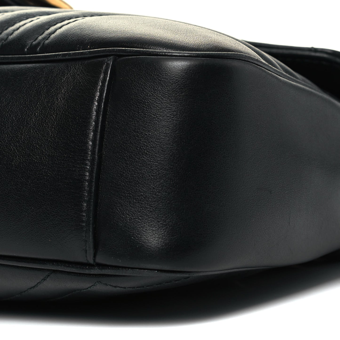 Calfskin Matelasse Medium GG Marmont Shoulder Bag Black