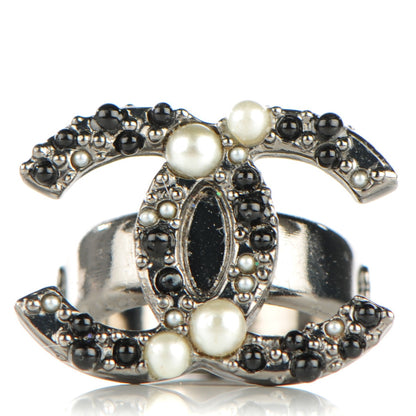 Chanel Ruthenium Pearl CC Ring 6 1 of 5