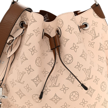 Louis Vuitton Mahina Muria Creme 7 of 10
