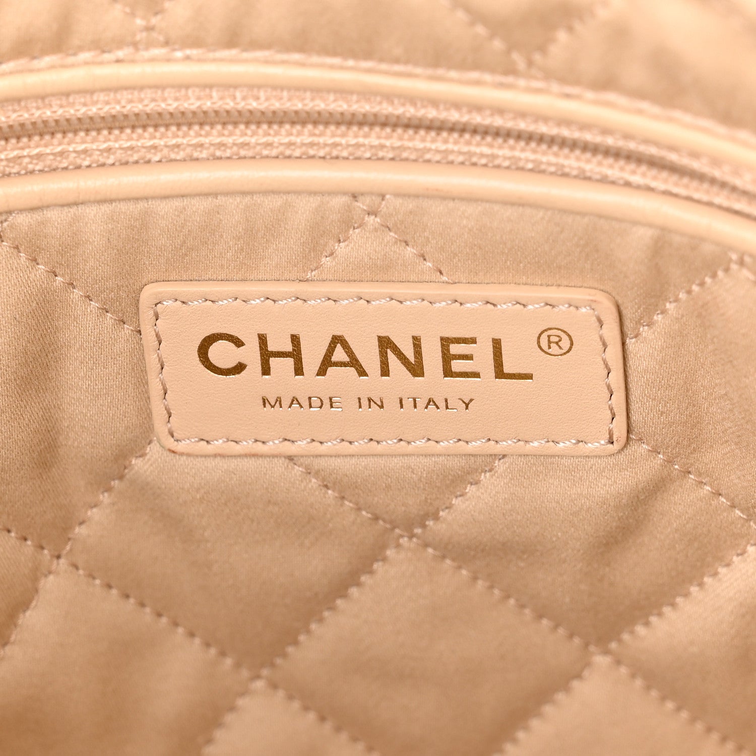 Chanel Shiny Calfskin Quilted Small Chanel 22 White 7 of 11